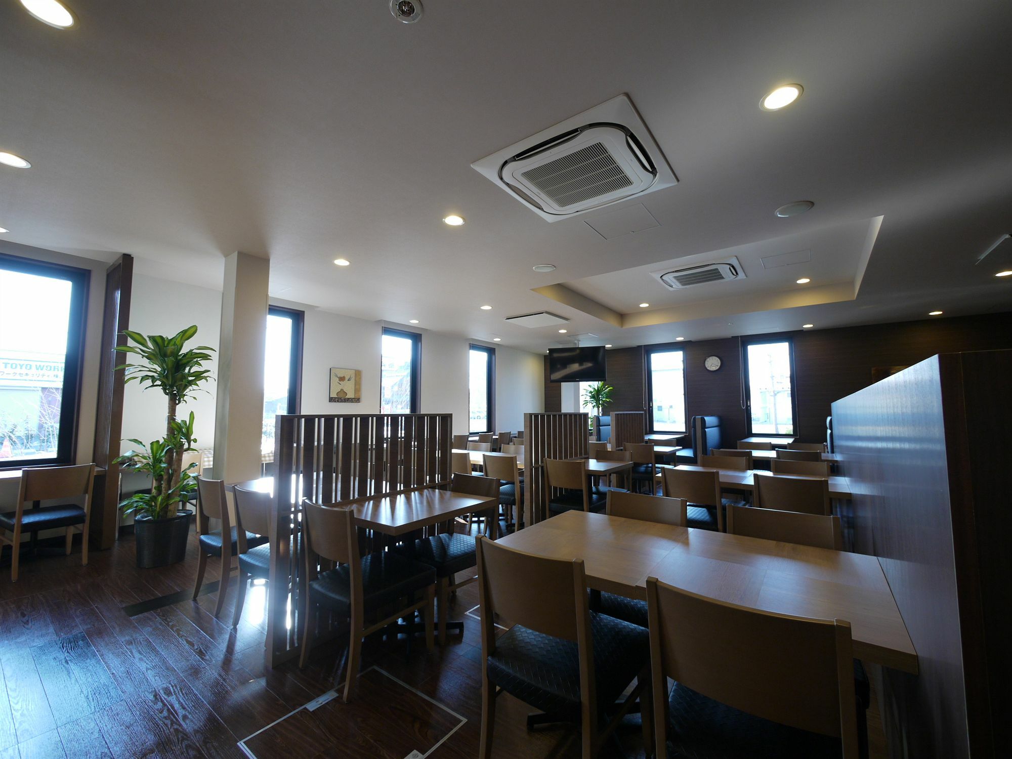 Hotel Route-Inn Tome Exterior foto